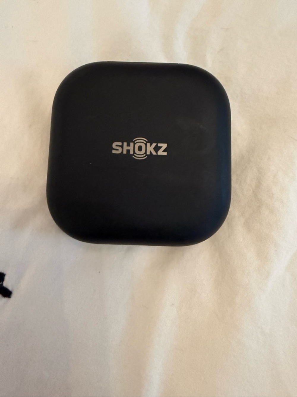 Shokz T910 Open-Ear Wireless Headphones in Black - Picture 2 of 3
